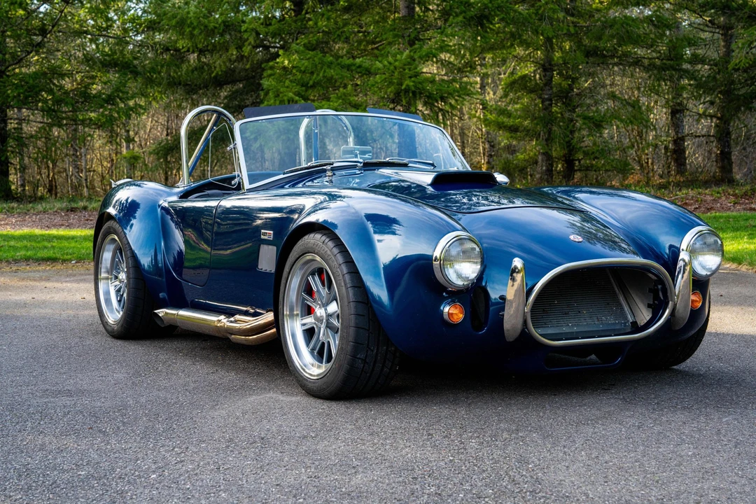 Shelby Cobra Replica - Image 11 of 31