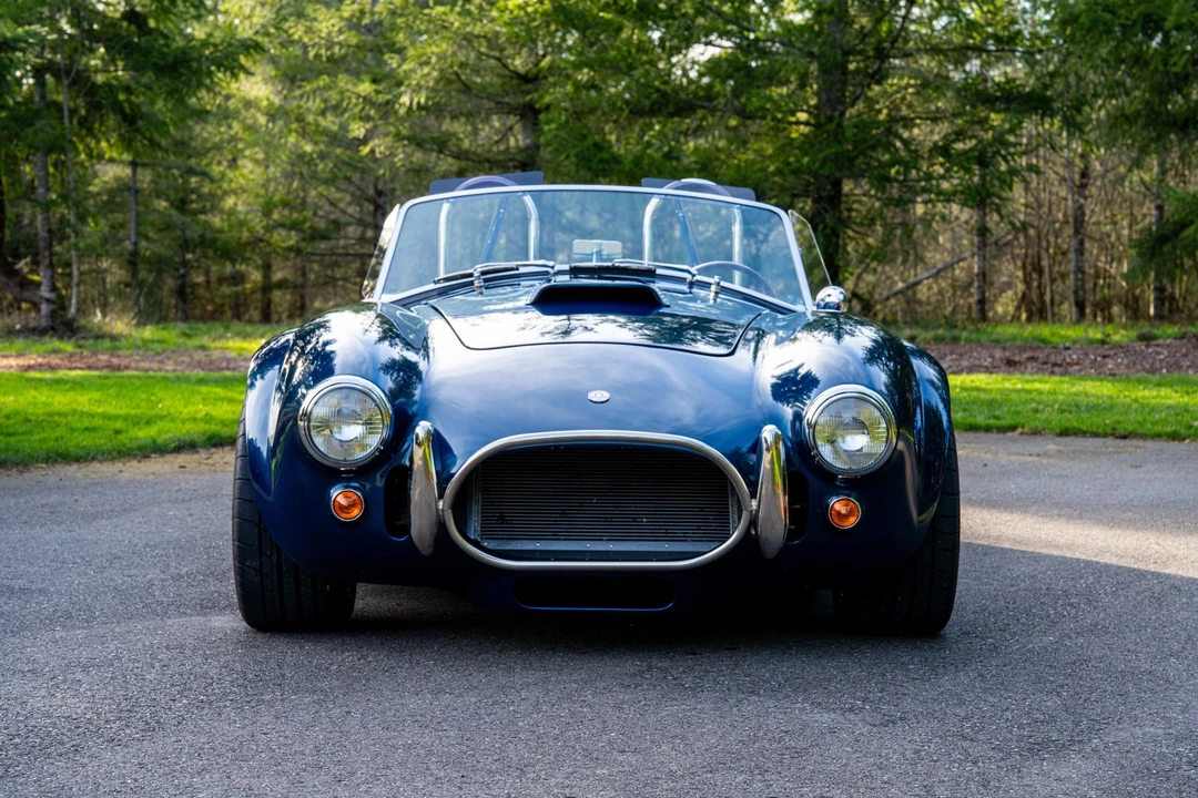 Shelby Cobra Replica - Image 8 of 31