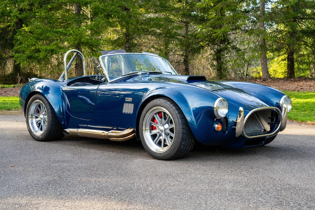 Shelby Cobra Replica - Image 12 of 31