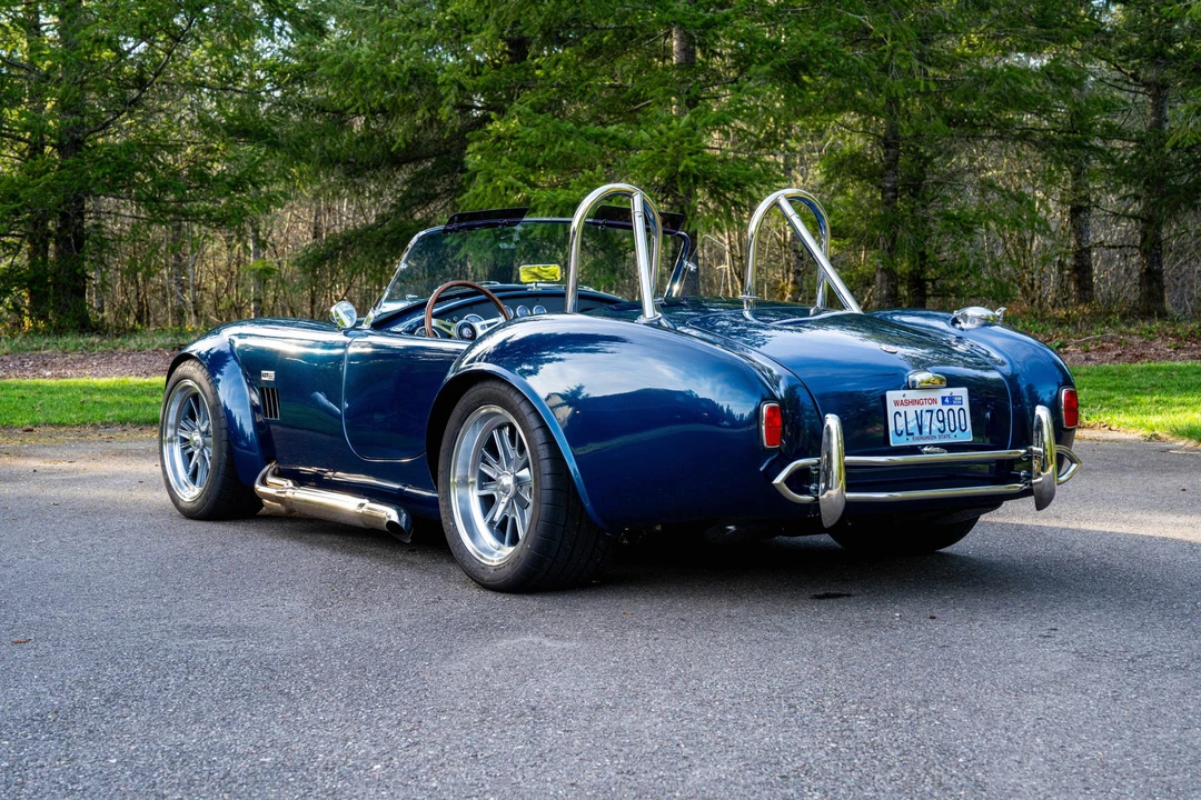 Shelby Cobra Replica - Image 19 of 31