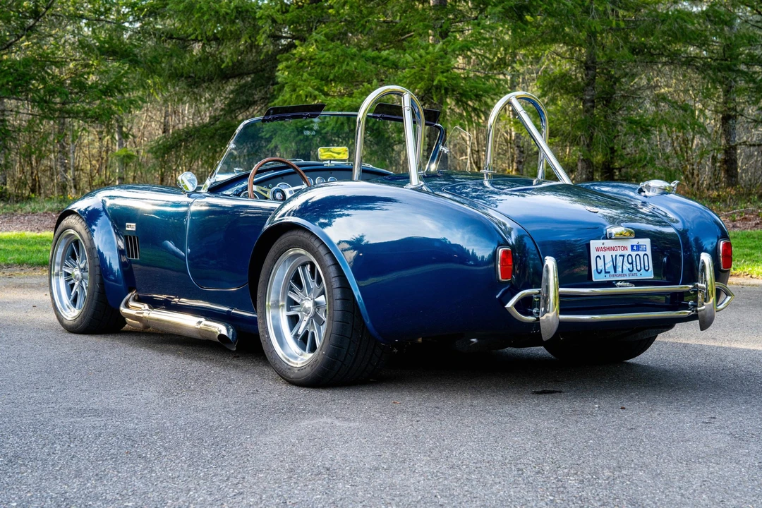 Shelby Cobra Replica - Image 20 of 31