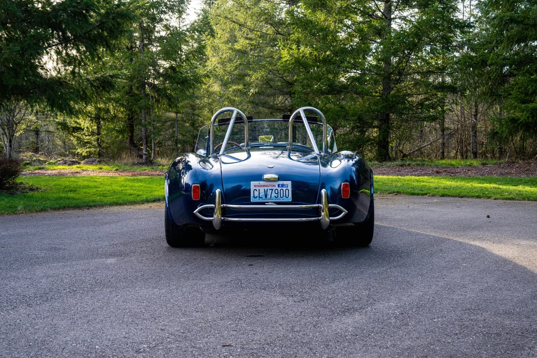 Shelby Cobra Replica - Image 15 of 31