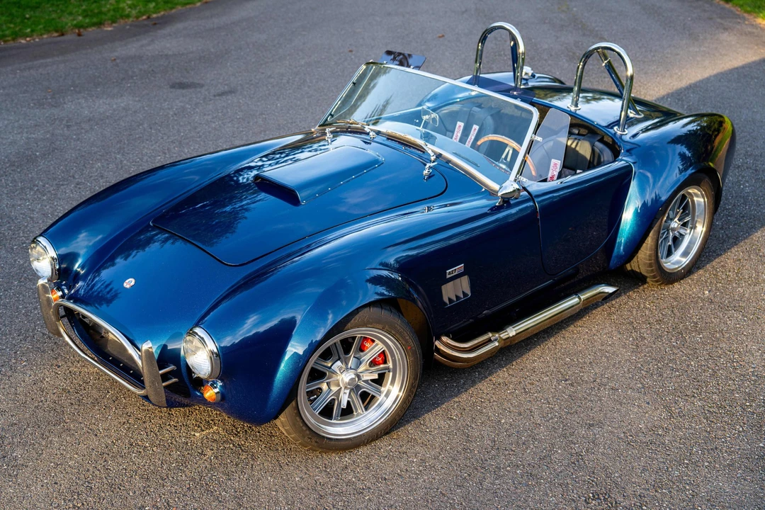 Shelby Cobra Replica - Image 3 of 31
