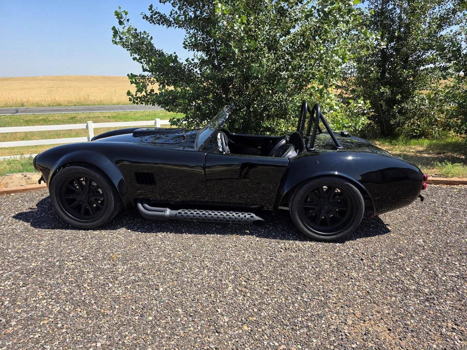 Factory Five Roadster - Image 17 of 31