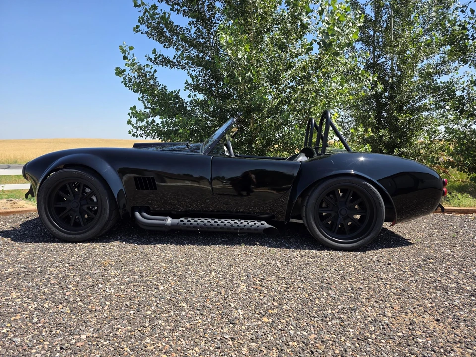 Factory Five Roadster - Image 18 of 31