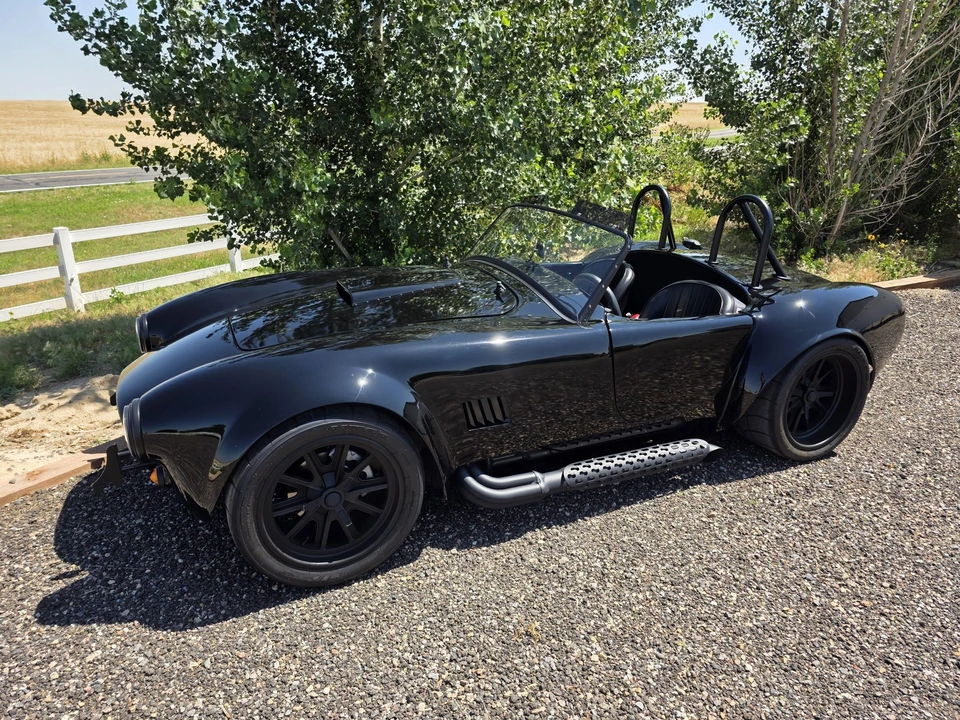 Factory Five Roadster - Image 12 of 31