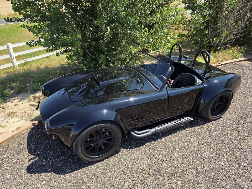 Factory Five Roadster - Image 8 of 31