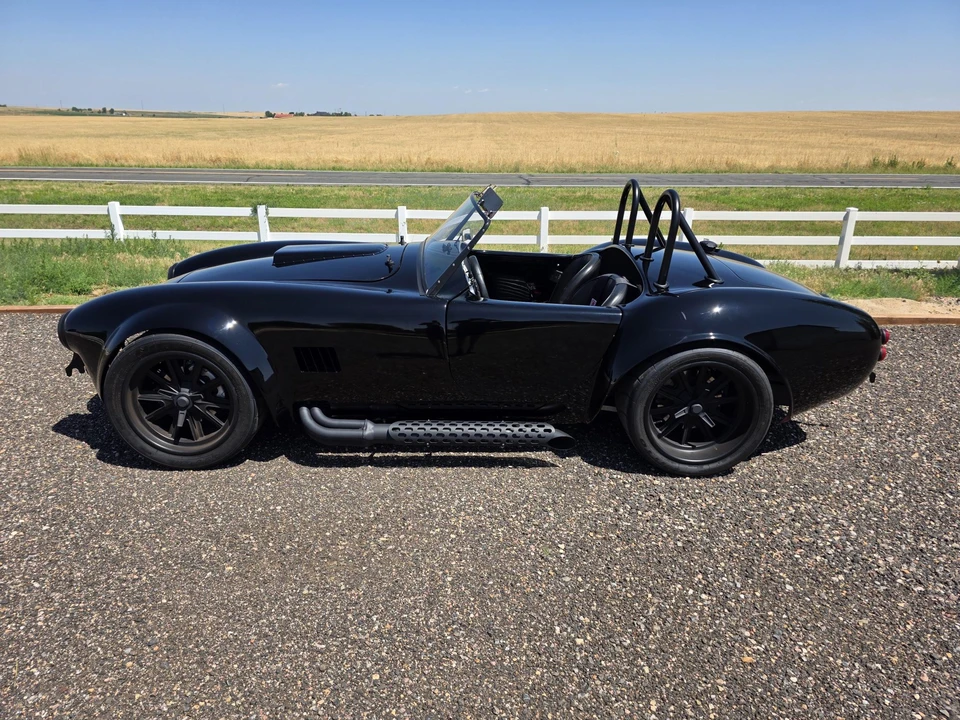 Factory Five Roadster - Image 15 of 31