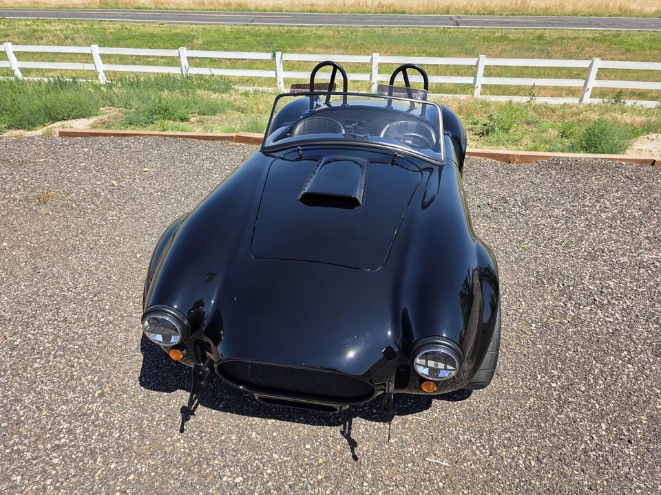 Factory Five Roadster - Image 2 of 31