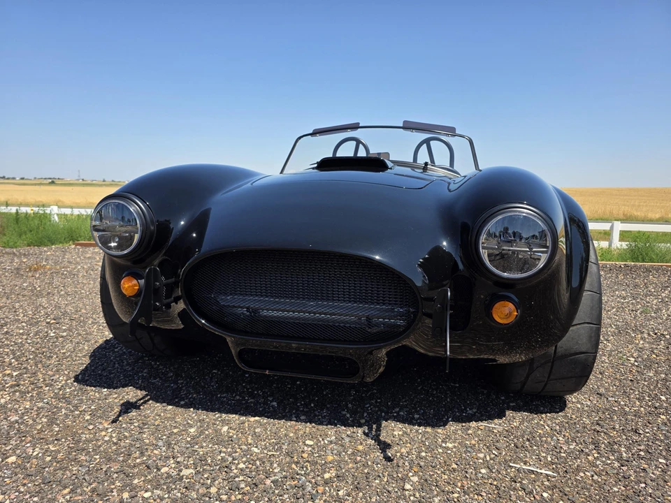 Factory Five Roadster - Image 4 of 31