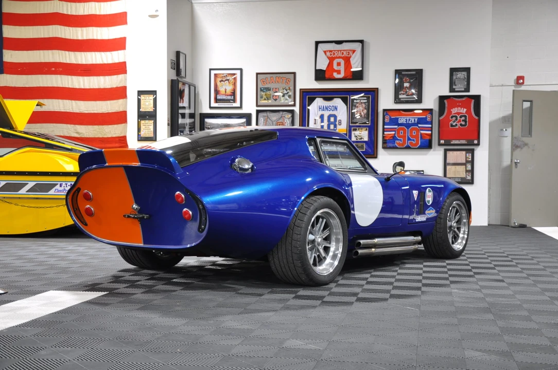 Factory Five Type 65 - Image 12 of 31
