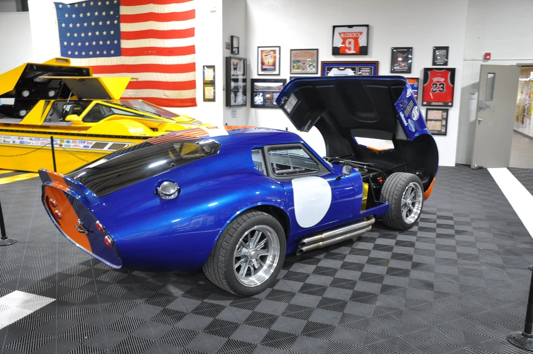 Factory Five Type 65 - Image 11 of 31