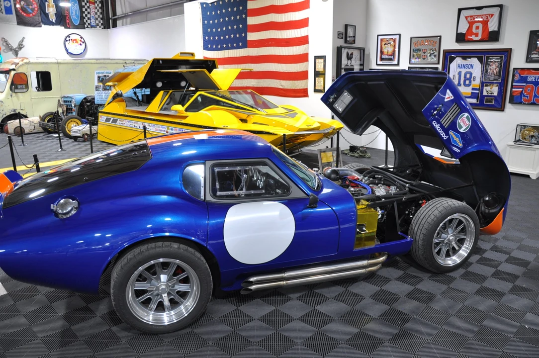 Factory Five Type 65 - Image 10 of 31