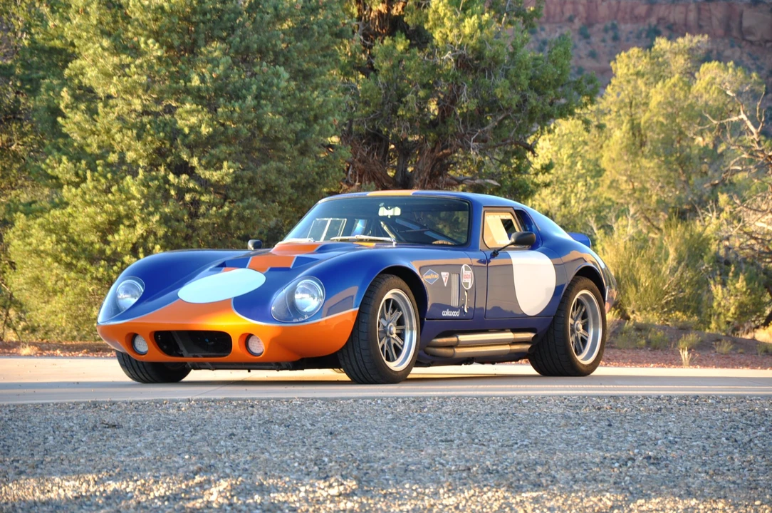 Factory Five Type 65 - Image 17 of 31