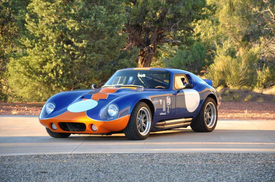 Factory Five Type 65 - Image 18 of 31