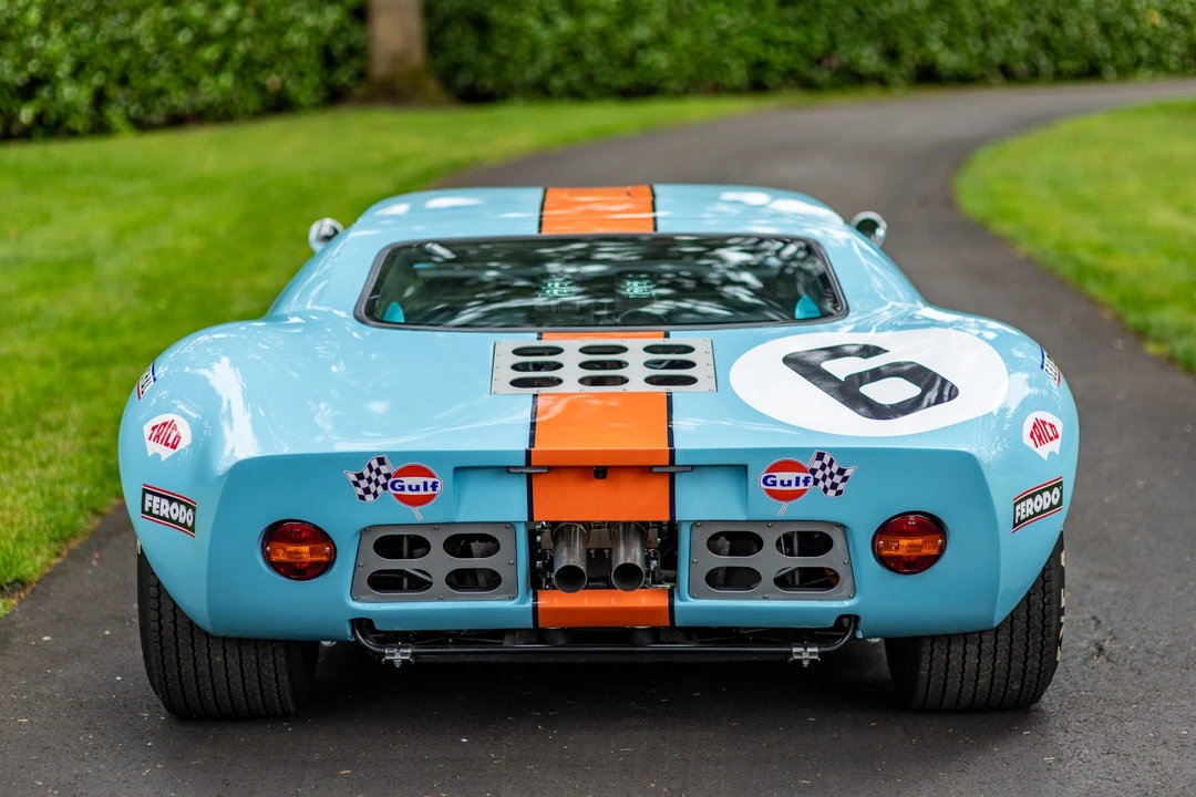 Ford Replica - Image 5 of 31