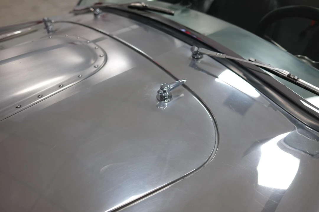 Shelby Cobra Replica - Image 22 of 31