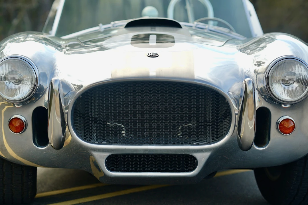 Shelby Cobra Replica - Image 15 of 31