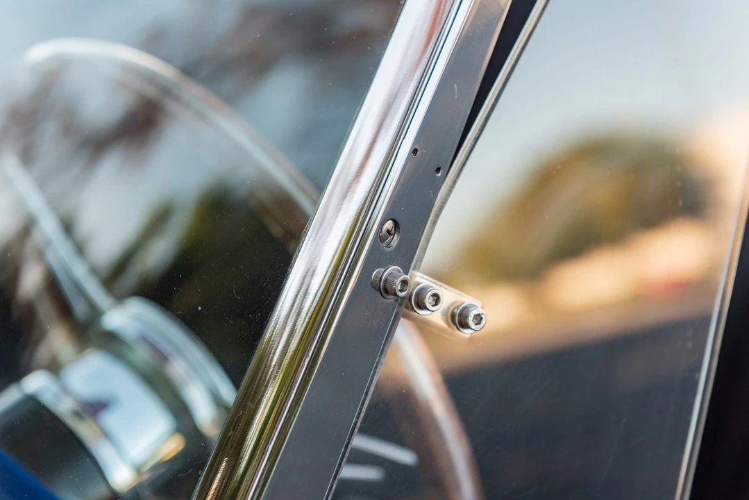 Shelby Cobra Replica - Image 24 of 31