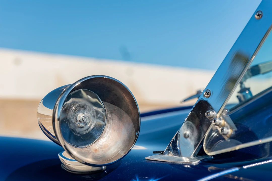 Shelby Cobra Replica - Image 26 of 31