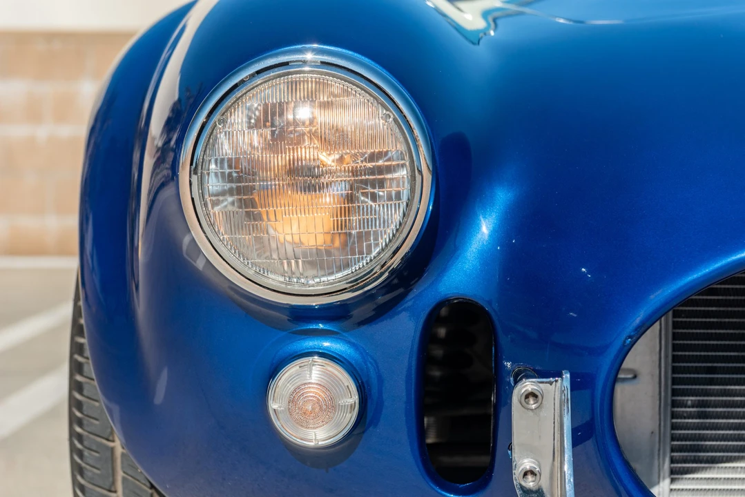 Shelby Cobra Replica - Image 10 of 31