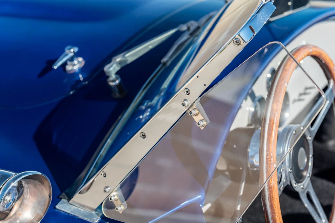 Shelby Cobra Replica - Image 21 of 31