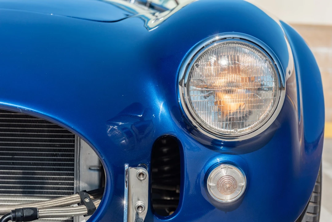 Shelby Cobra Replica - Image 11 of 31