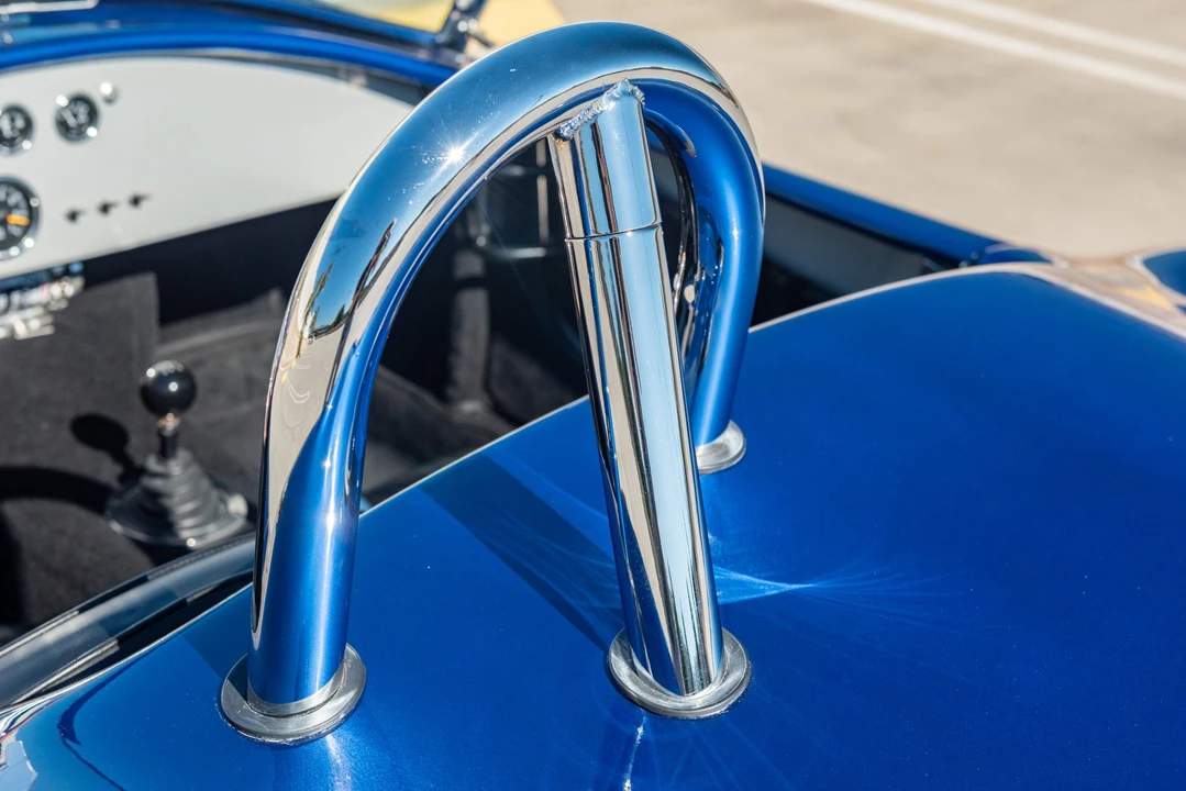 Shelby Cobra Replica - Image 28 of 31