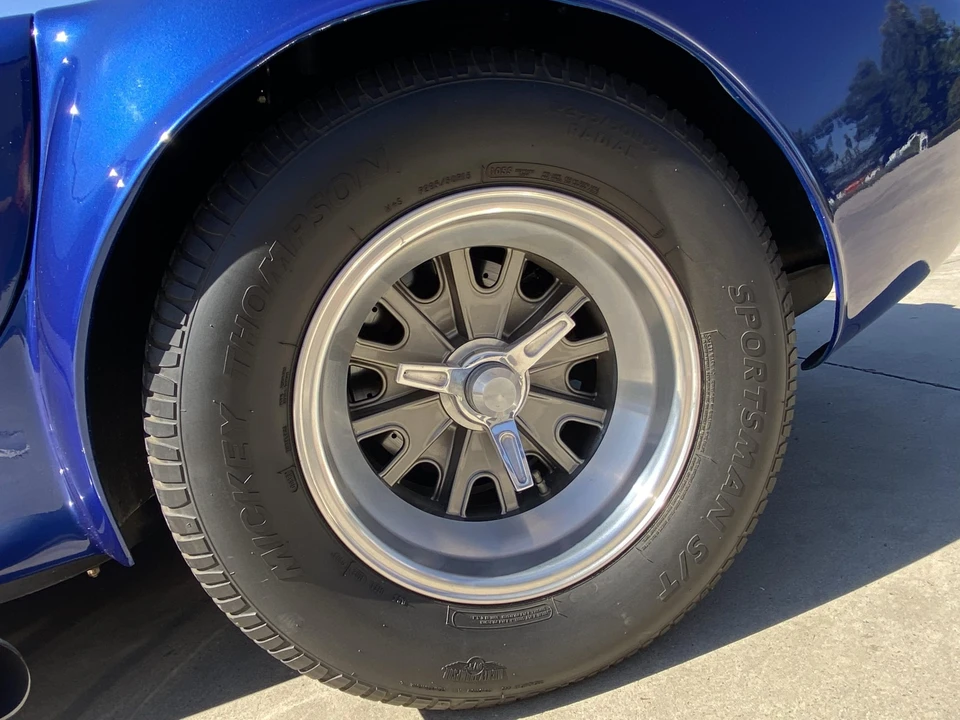 Shelby Cobra Replica - Image 29 of 31