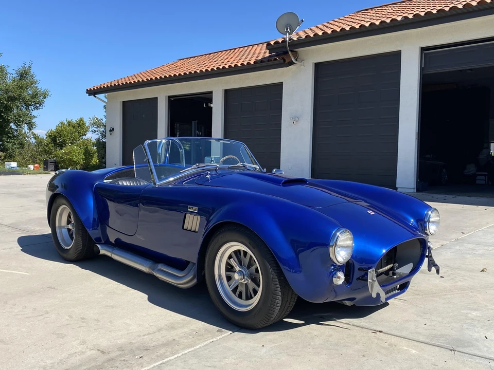 Shelby Cobra Replica - Image 12 of 31