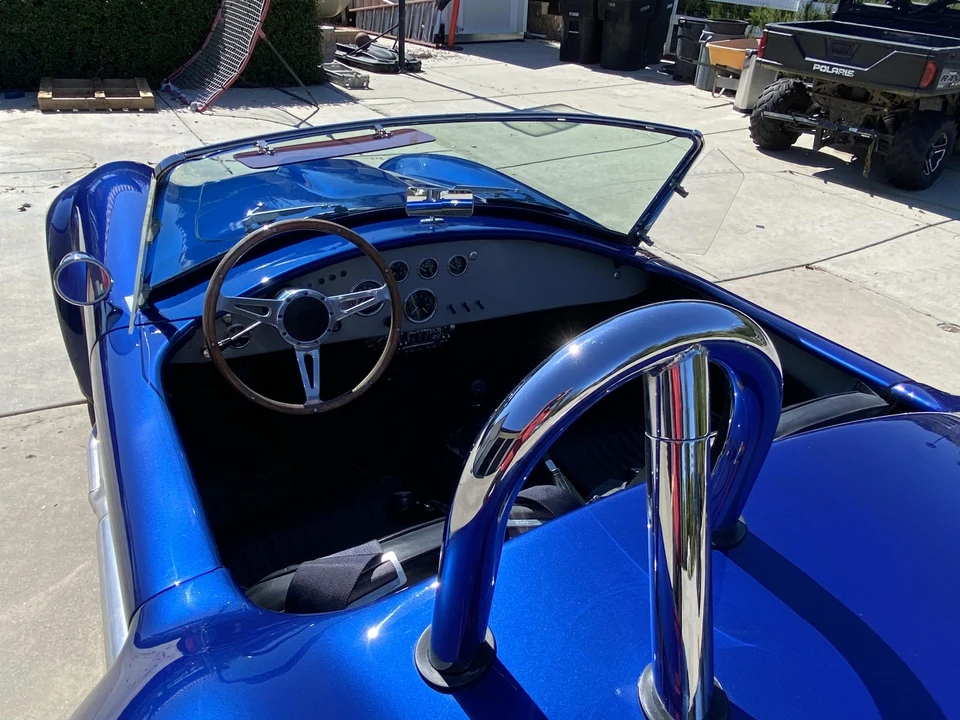 Shelby Cobra Replica - Image 23 of 31