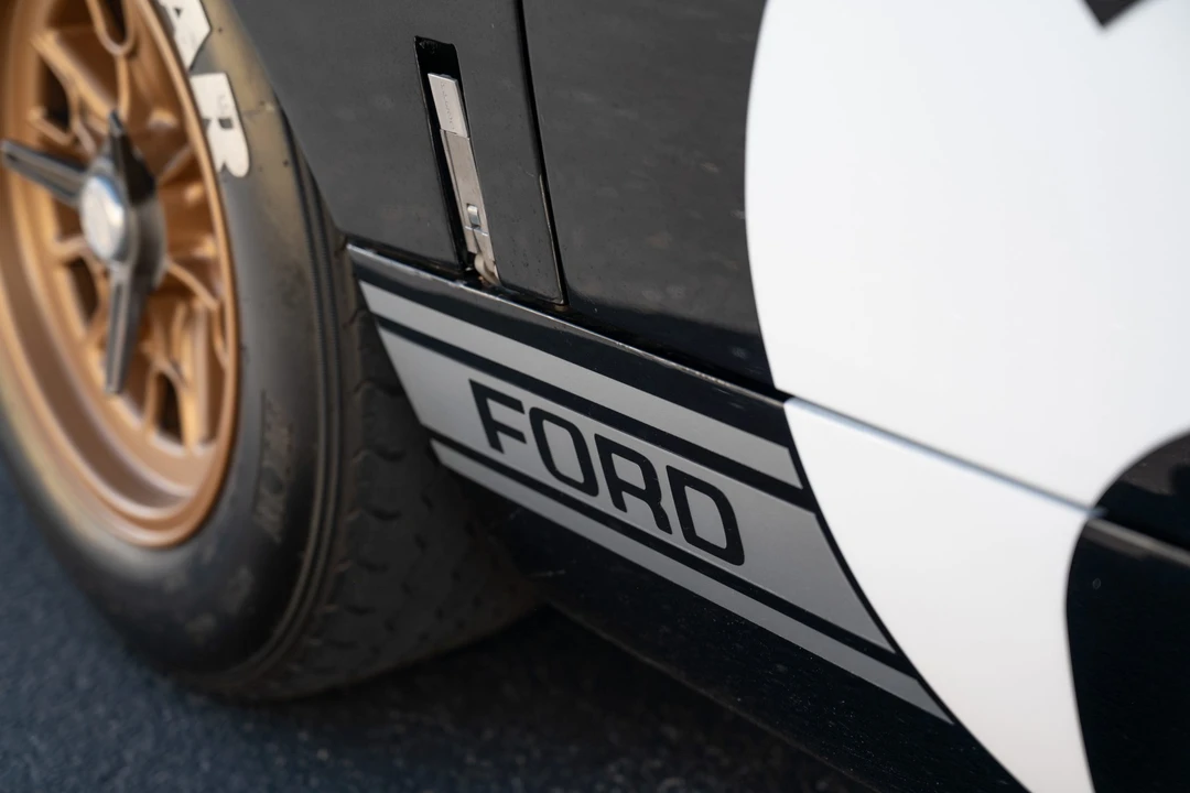 Ford Replica - Image 23 of 31