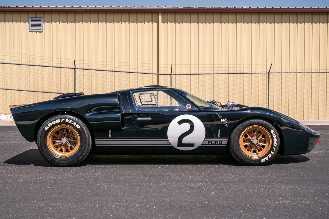 Ford Replica - Image 8 of 31