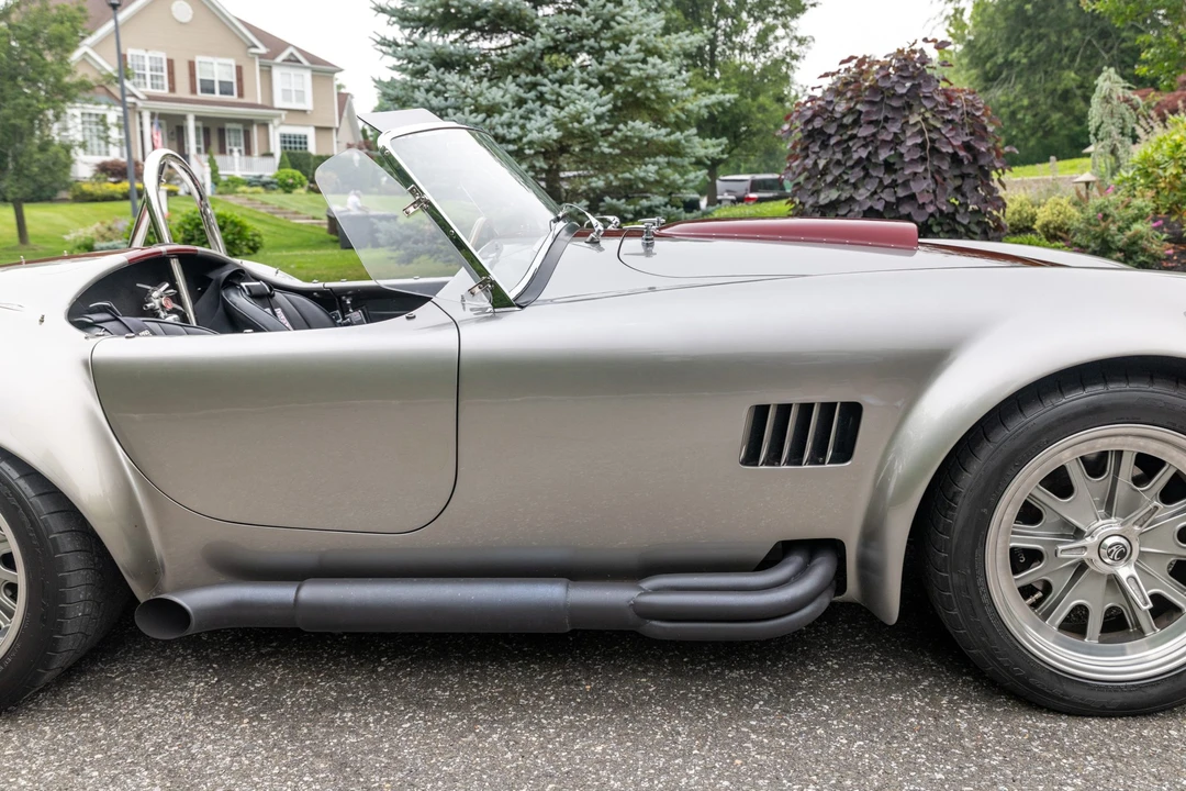 Shelby Cobra Replica - Image 19 of 31