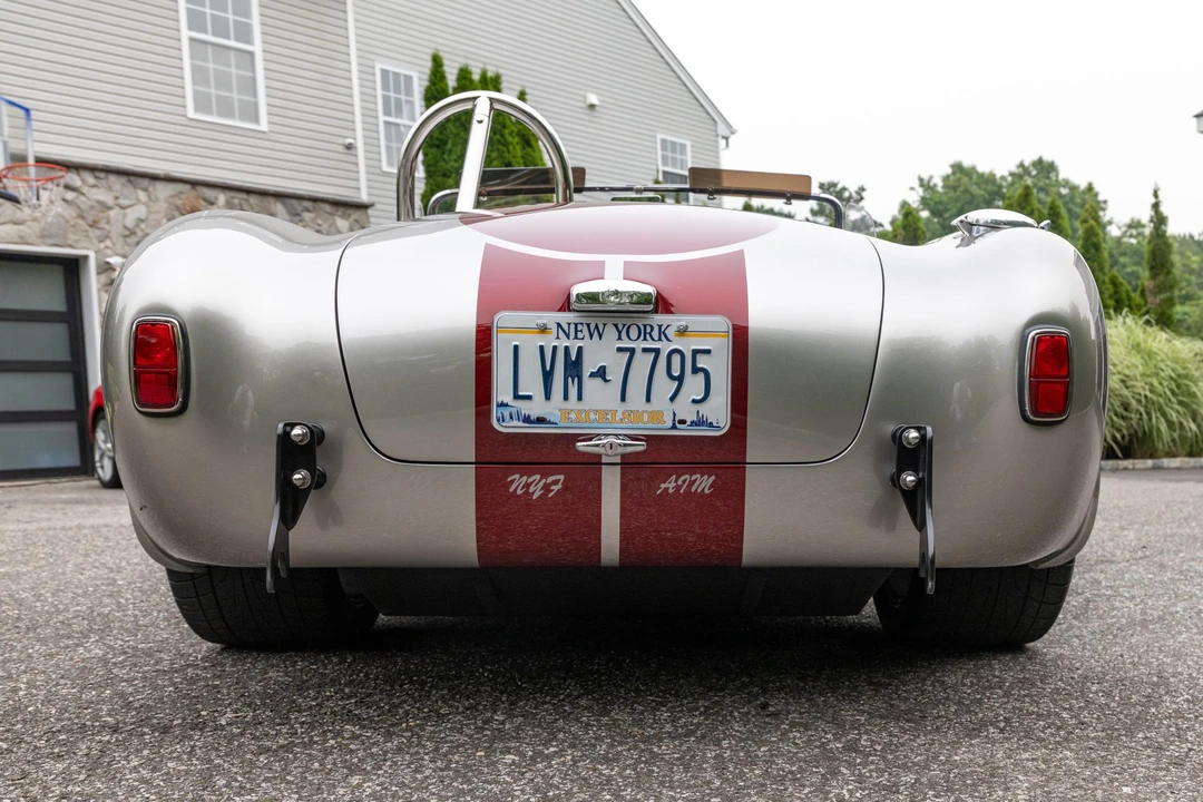 Shelby Cobra Replica - Image 6 of 31