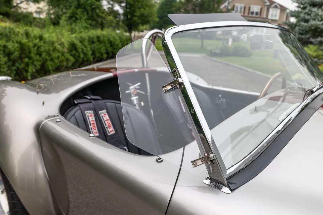 Shelby Cobra Replica - Image 23 of 31