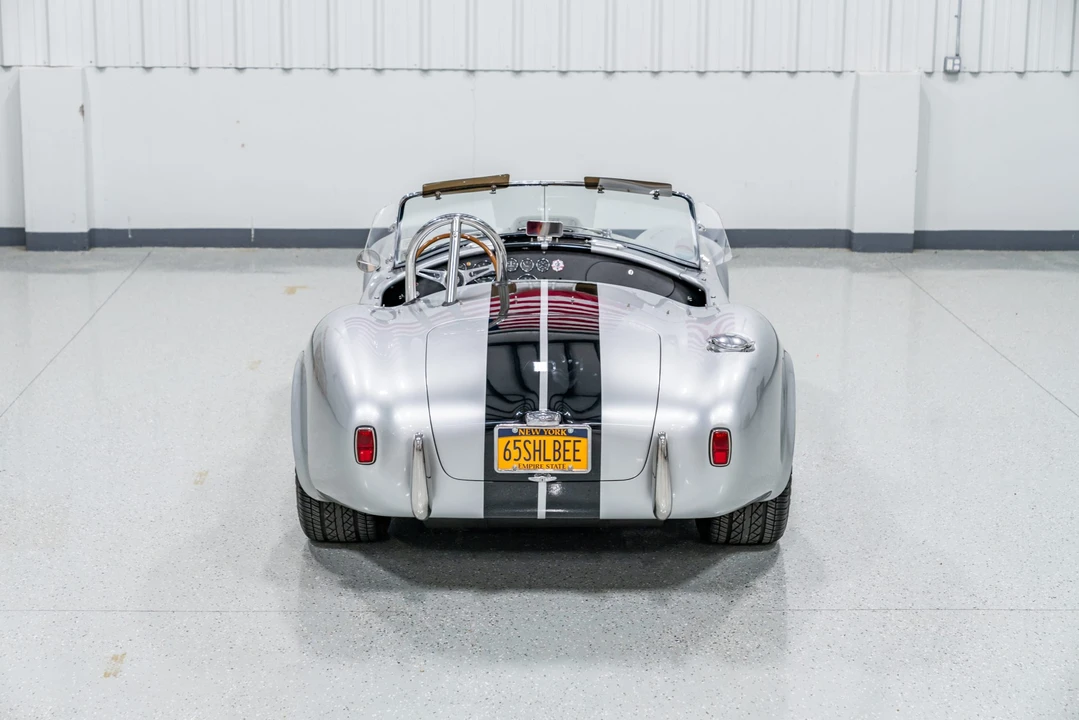 Shelby Cobra Replica - Image 6 of 31