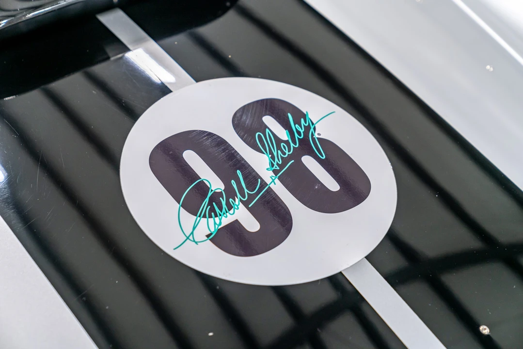 Shelby Cobra Replica - Image 22 of 31