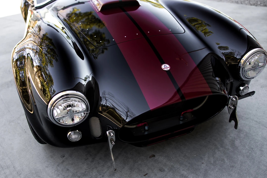 Shelby Cobra Replica - Image 26 of 31