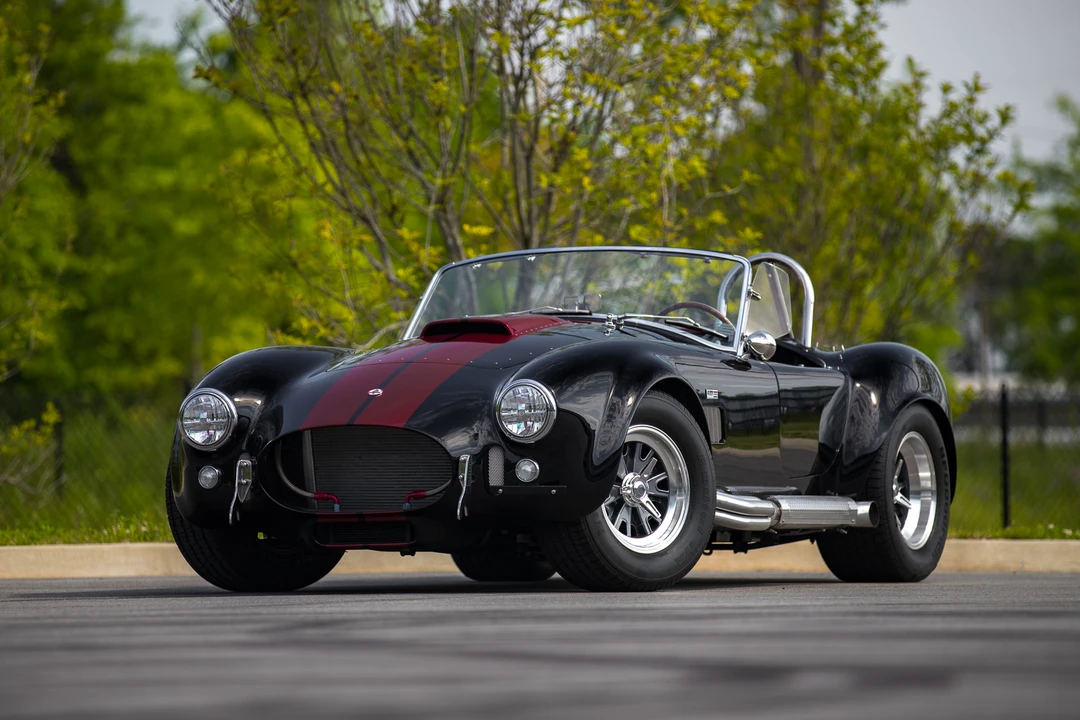 Shelby Cobra Replica - Image 13 of 31