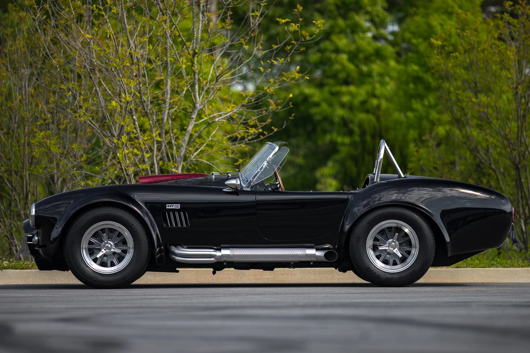Shelby Cobra Replica - Image 18 of 31