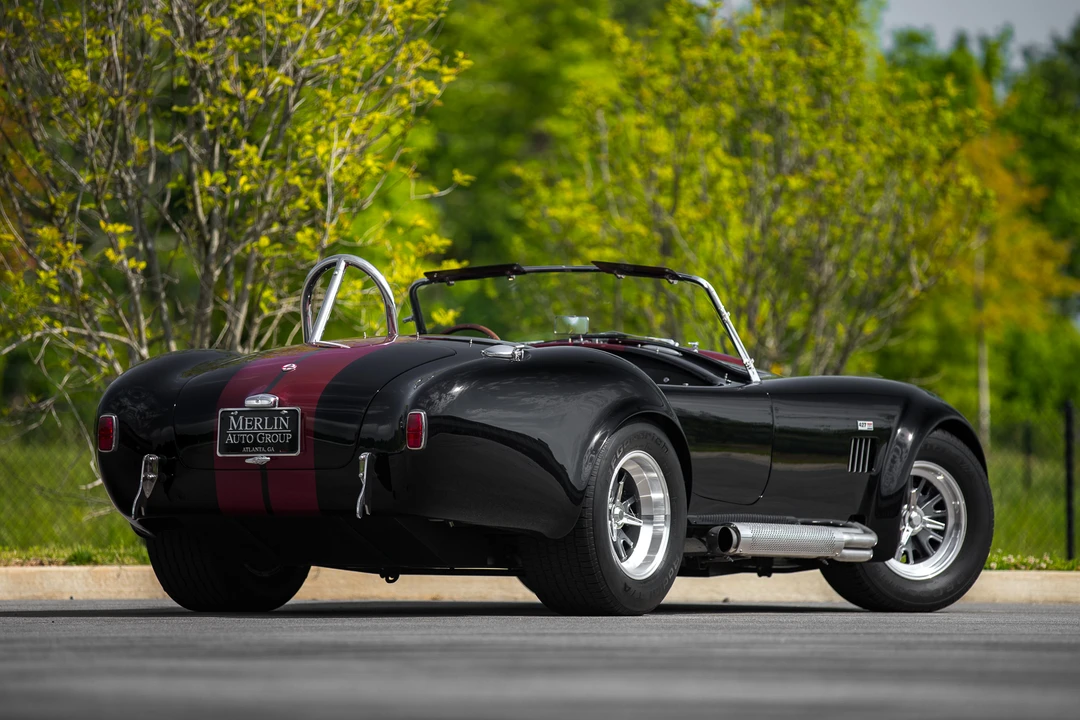 Shelby Cobra Replica - Image 22 of 31