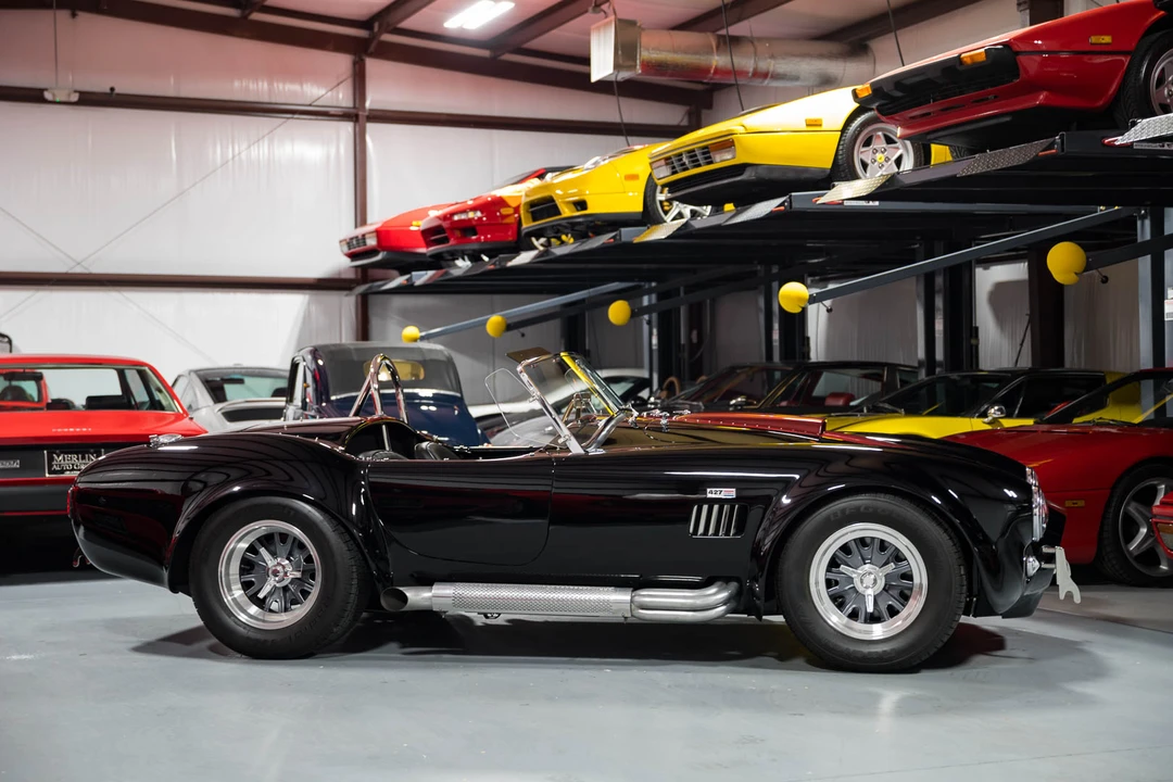 Shelby Cobra Replica - Image 7 of 31