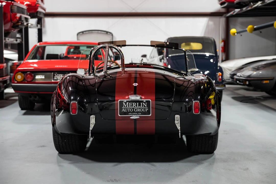 Shelby Cobra Replica - Image 5 of 31
