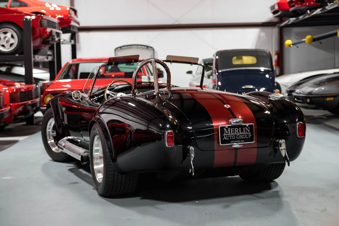 Shelby Cobra Replica - Image 4 of 31