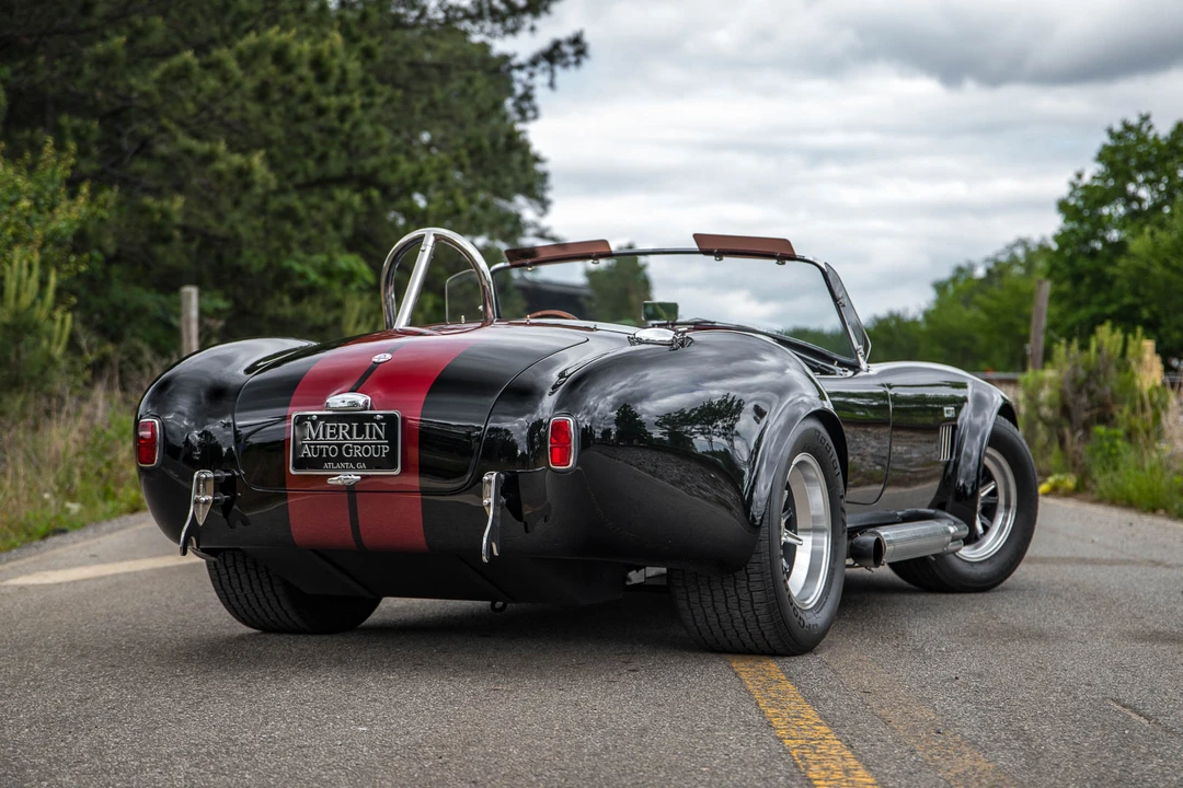 Shelby Cobra Replica - Image 20 of 31