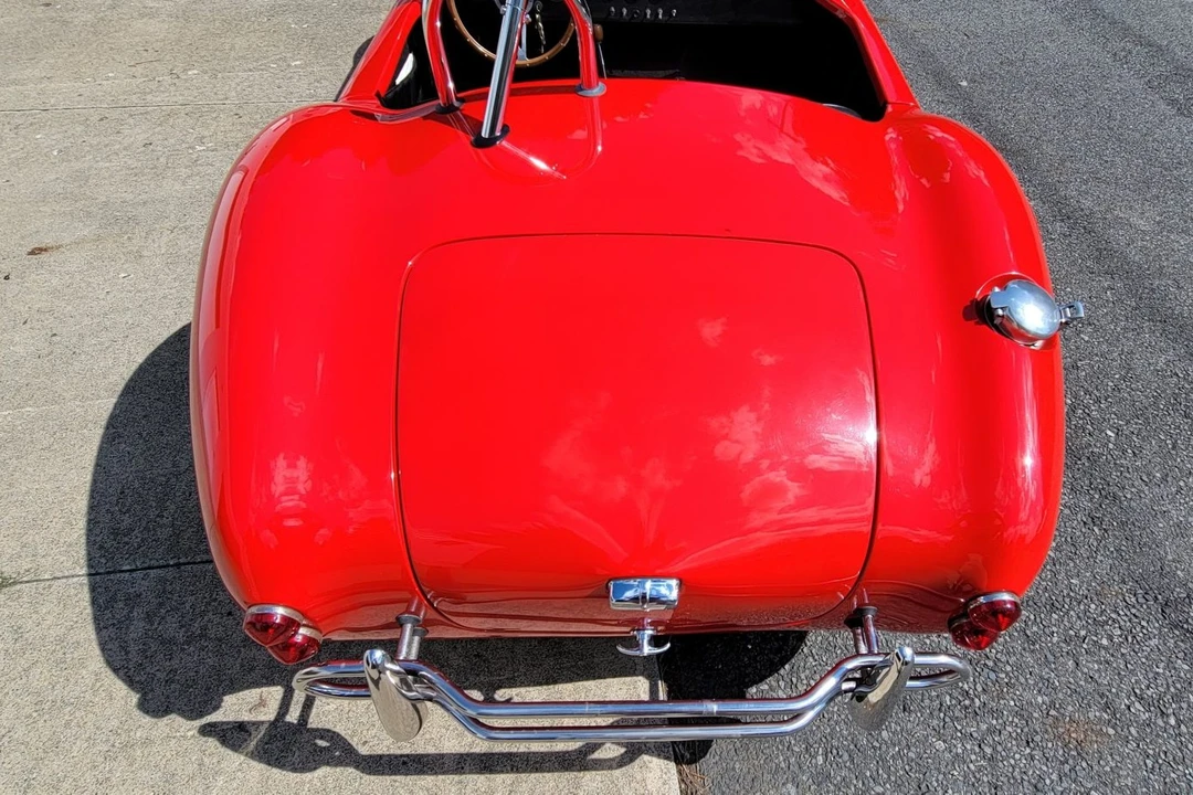Shelby Cobra Replica - Image 30 of 31