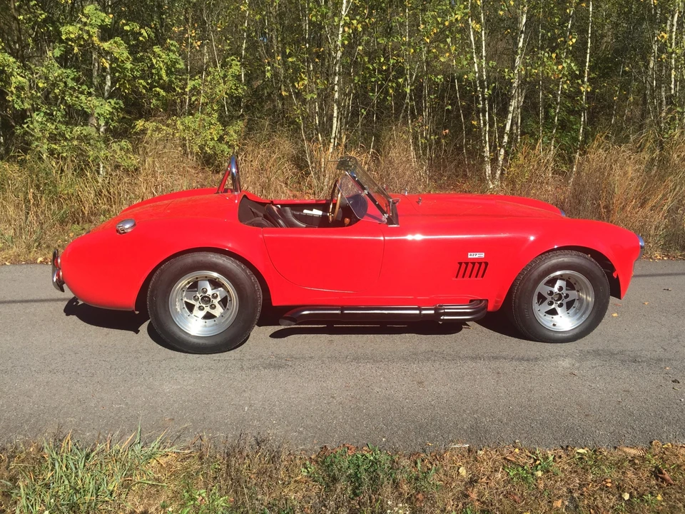 Shelby Cobra Replica - Image 18 of 31