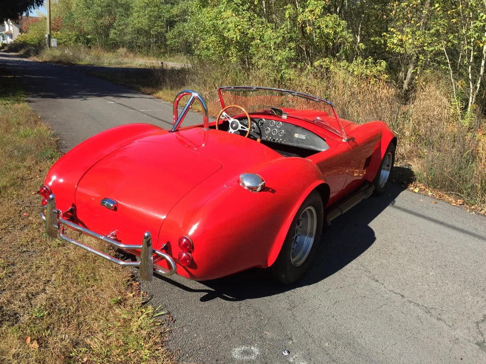 Shelby Cobra Replica - Image 13 of 31