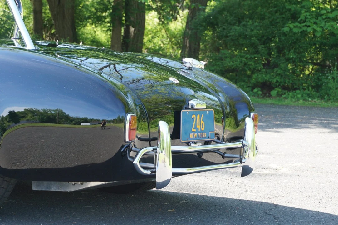 Shelby Cobra Replica - Image 28 of 31